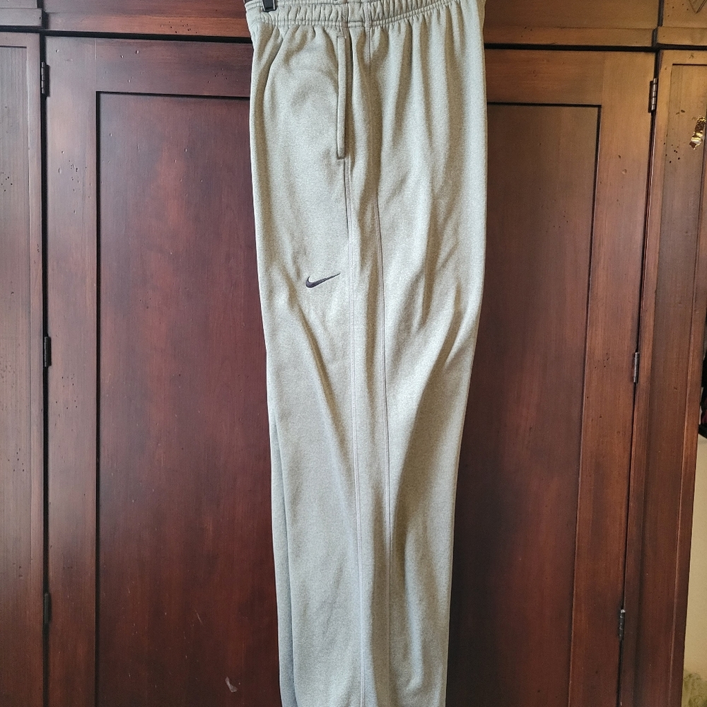 Mens Nike Therma-fit Sweat Pants size XL